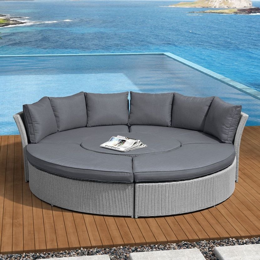 OUTAREA Luxury Poolside Lounge Sofa